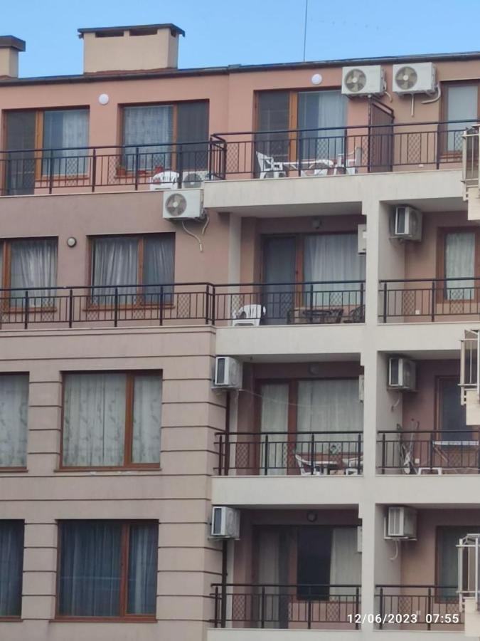 Apartament Piero Pomorie Exteriér fotografie